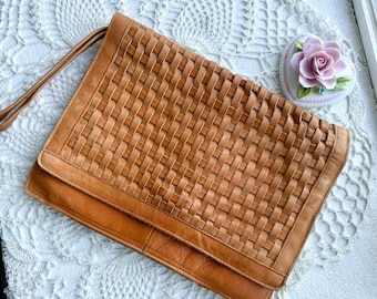 1970s Woven Leather Clutch Bag | Vintage Tan Leather Foldover Wristlet | Boho Minimalist Handbag | Made in Hong Kong