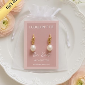 Pearl Knot Bridesmaid Earrings: Tie The Knot Wedding Jewelry, Dainty Bridal Accessory afbeelding 8