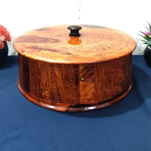 SALE Keukengerei Kookgerei Decor - Sheesham houten handgemaakte ambachtelijke Chapati Hotpot met messing werk - Uniek cadeau voor moeders