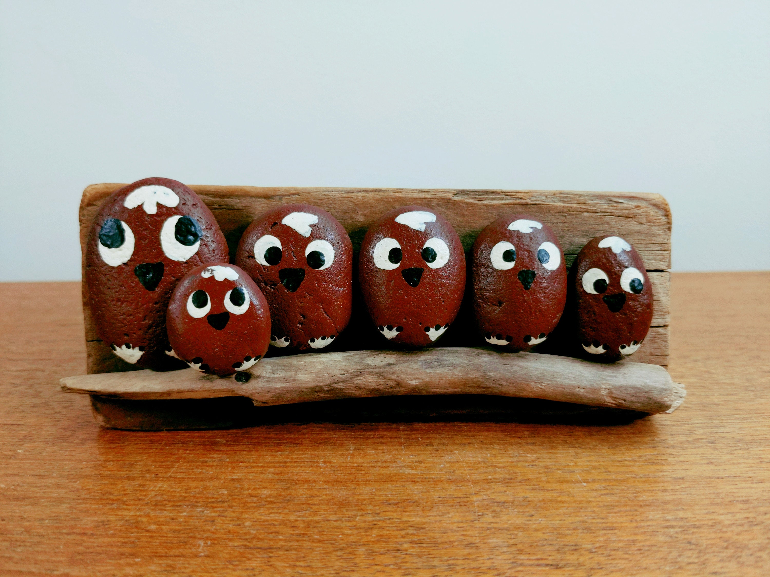 Vintage Painted Rock Owl Family | Kitsch Wall Art | Wood Display | Folk Art Pet Rock