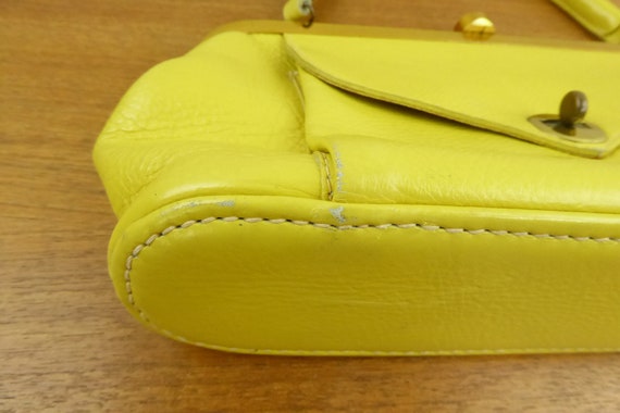 Roger Van Schoyck Yellow Pebbled Leather Handbag … - image 10