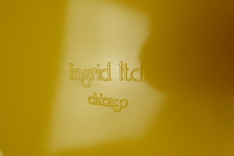 Ingrid Ltd Chicago Beige Salad Plate Stax Stackable 1 Color Left 7 7/8 Melamine Plates Mod 1970s image 4