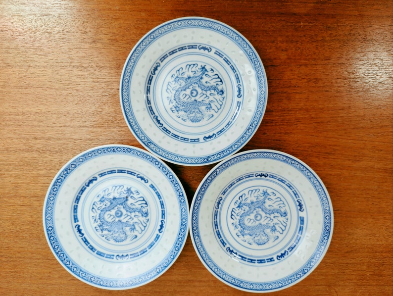 Vintage Chinese Porcelain 3 Dessert Bread Plates 5 Claw Dragon Rice Grain Rice Ware China image 7