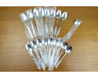 Customcraft (18) Spoons | Soup Teaspoon Sugar Spoons | NOS | CUS10 | Korea