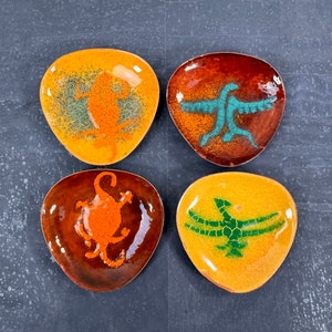 Vintage Enamel on Copper Southwest Designs Tray Set | Trinket Dish Plate | Abstract Unsigned | Lizard Bird