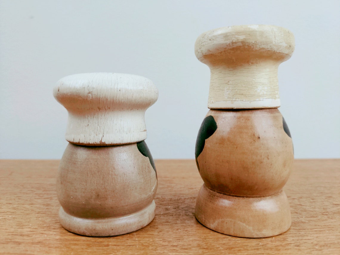 Vintage Wood People Salt Pepper Shakers Eyelashes Chef Hats Etsy