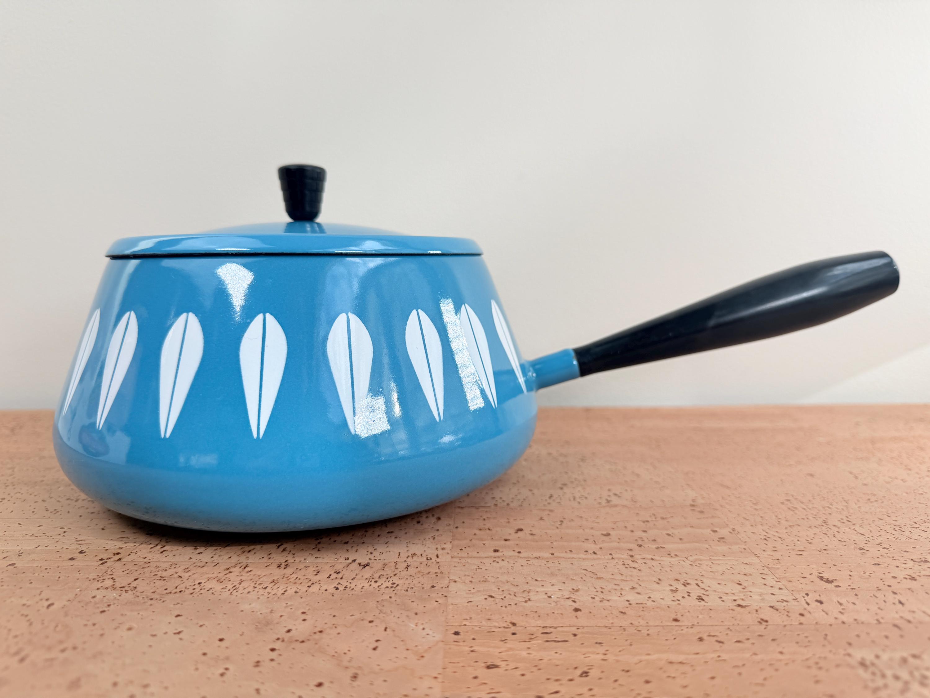 Catherine Holm Pot - Etsy