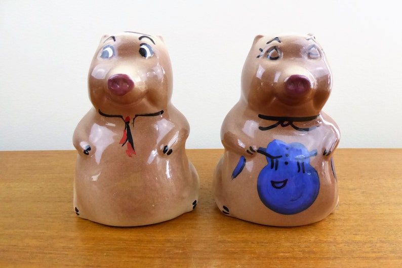 Vintage Man Woman Pig Range Shakers Salt Pepper Handpainted 1940s 1950s GORGE image 1