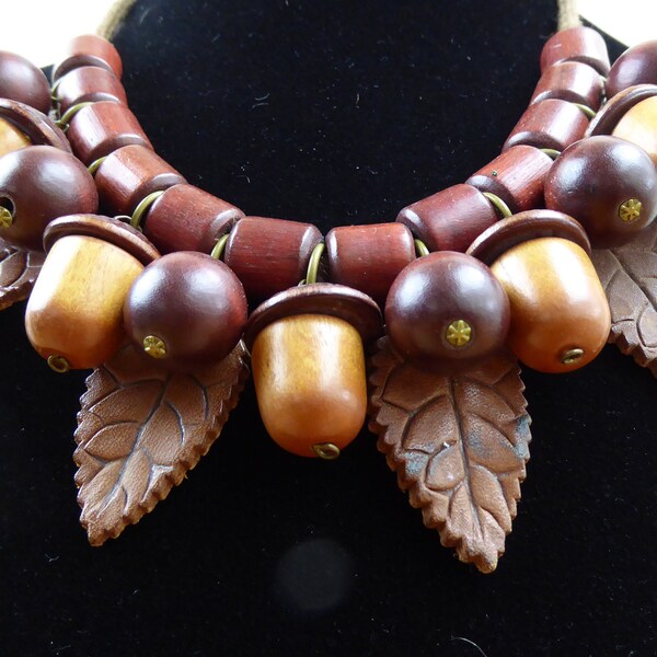 Vintage 1940s Wood and Leather Necklace | Acorns Leaves | Miriam Haskell | Frank Hess | Hollywood