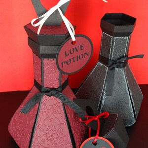 Love Potion Bottle and Lots of Love Card Digital Cutting Files SVG, PDF / Romantic / Valentine Gift / Valentine Card / Craft Template image 5