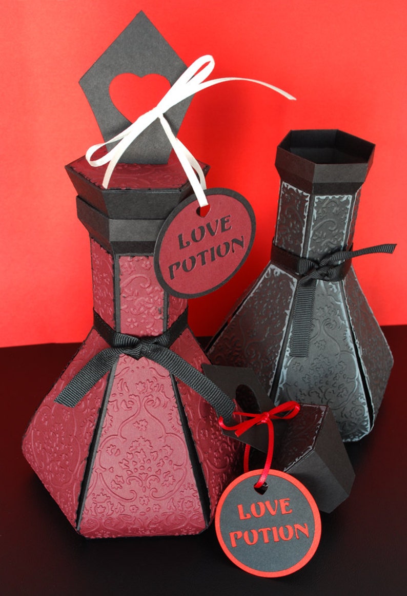 Love Potion Bottle and Lots of Love Card Digital Cutting Files SVG, PDF / Romantic / Valentine Gift / Valentine Card / Craft Template image 5