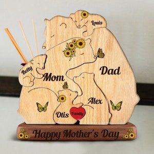 Custom Engraved Wooden Bears Family Sunflower Puzzle, Family Puzzle with Engraved Stand Keepsake Home Decor for Mother's Day Gift image 1