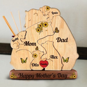 Custom Engraved Wooden Bears Family Sunflower Puzzle, Family Puzzle with Engraved Stand Keepsake Home Decor for Mother's Day Gift