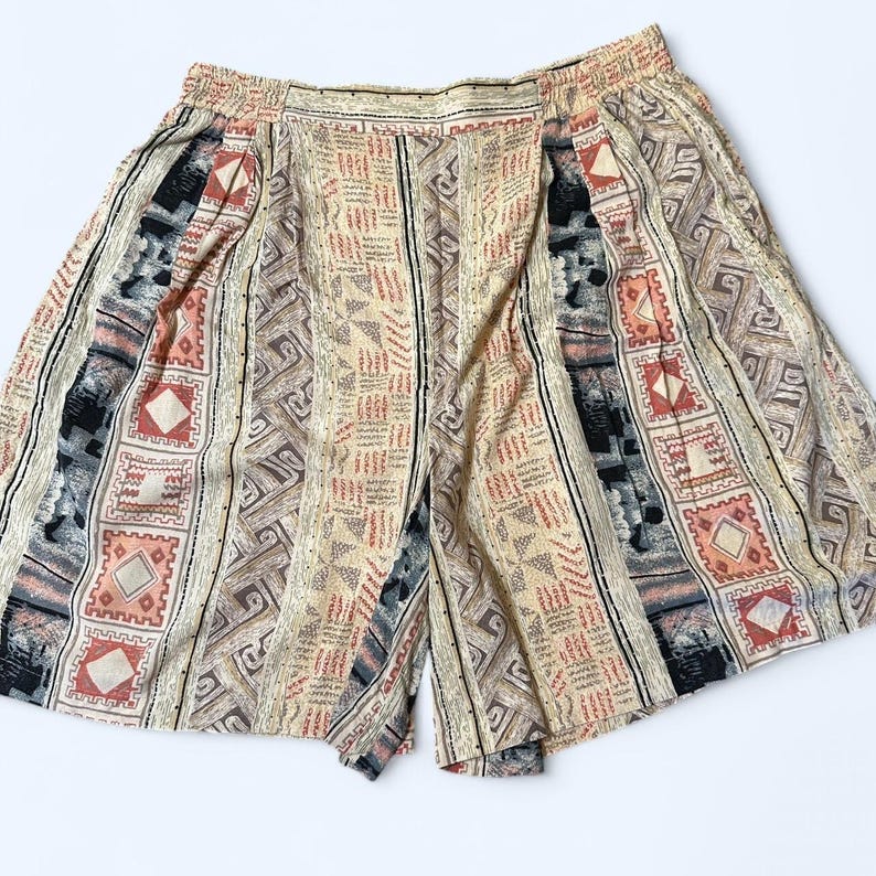 Vintage Rayon Co-Ord Set - Shirt & Shorts - SoftWear - Size L/XL image 2