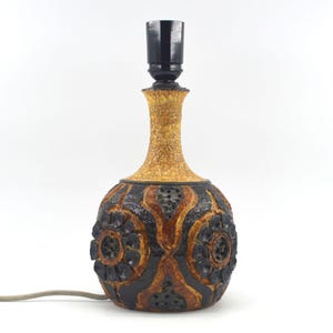 Jette Hellerøe Denmark Studio Pottery Table Lamp 1970s Studio Pottery Danish Brutalist Art Ceramics Danish Mid-Century Modern Design