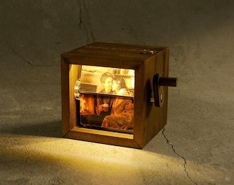 Personalized Photo Flipbook Animation Box,Custom wooden Photo Book with Light,Custom Crank Photobox Picture Box ,Creative Anniversary gifts