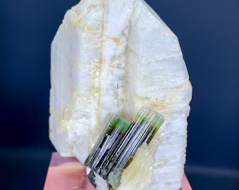 Bicolor Zwillingsturmaline auf Feldspat aus der Astak Nala Mine, Skardu Pakistan - 129 g