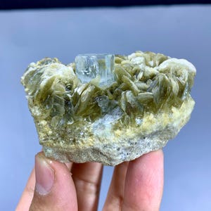 Blue Aquamarine on Muscovite, Transparent Aquamarine Crystal, Natural Aquamarine Specimen from Pakistan - 163 grams