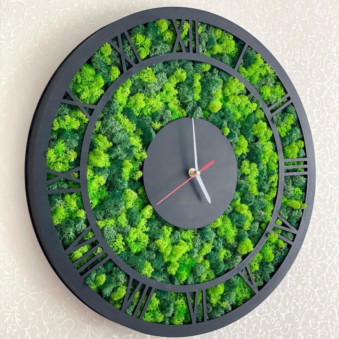 Wooden Moss Wall Clock – Silent Green Moss Art, Modern Decor - Etsy
