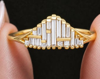 Art Deco Baguette Diamond Ring, 18K Gold Vintage Inspired Engagement Ring, Geometric Bridal Ring, Minimalist Diamond Jewelry