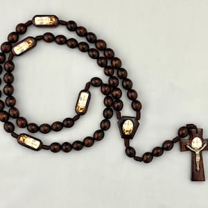 Our Lady of Fatima Virgin Mary Brown Wooden Rosary Necklace Rosario de Madera de la Virgen de Fatima Christian Catholic Unisex Gift