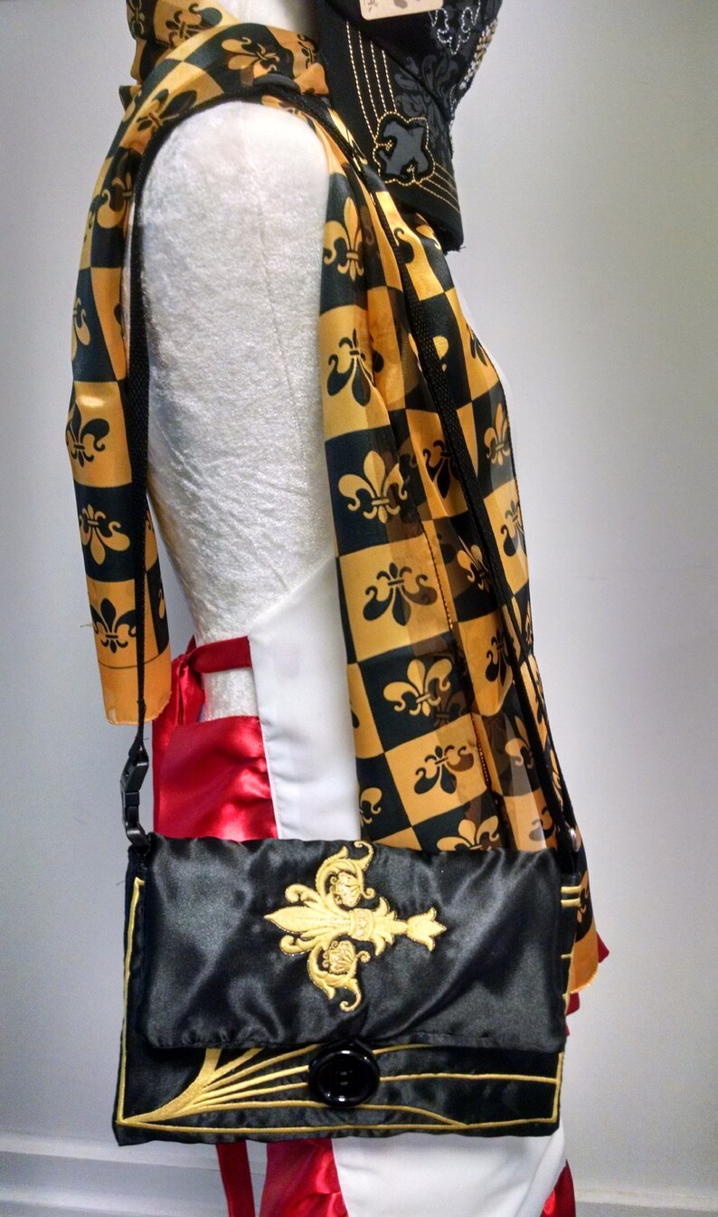 Fleur de Lis Clutch Purse