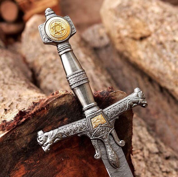 Handmade Damascus Steel King Solomon Sword: Star of David Pommel