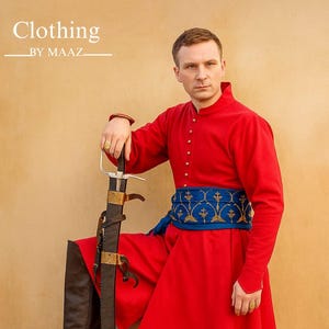 Herren Rot Mittelalter Kosak Wolle Russischer Krieg Mental Zupan Langer Kosaken Mantel, Langer Woll Gehrock Herren Russisches Kostüm, Kleidung Von Maaz