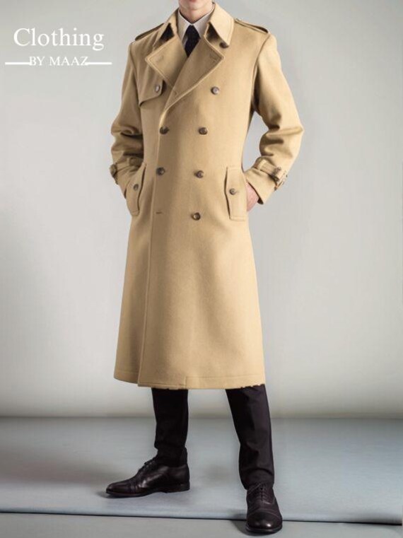 Men's Creamy Cotton Tailcoat: Regency Victorian Outerwear