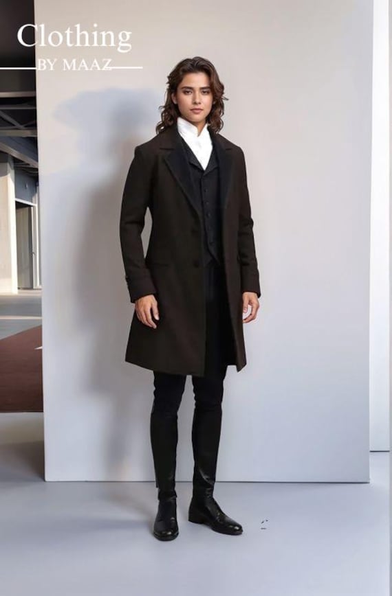 Handmade Dark Brown Wool Regency Tailcoat: 18th Century Style