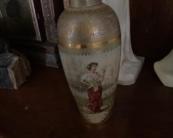 Jarrón pintado a mano de Royal Venice, con marca de colmena, dorado y motivo de diosa.