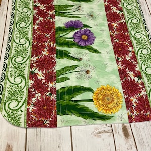 Runner da tavolo trapuntato floreale: decorazioni per gli amanti dei fiori primaverili