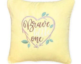 Embroidery "Brave Little One" Simple Embroidery for Aprons, T-Shirts, Pillows, Robes, Etc.