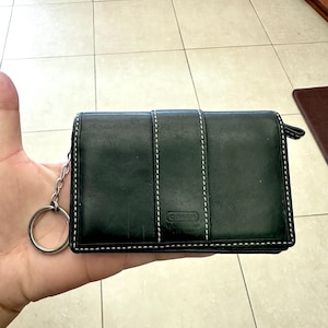Cartera con llavero plegable de cuero negro de Coach, tarjetero de Coach New York, cartera con llavero de Coach