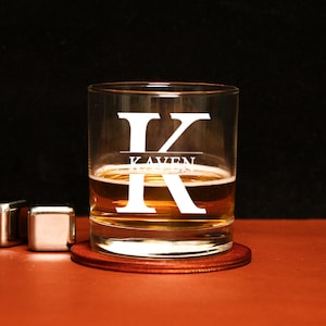 Groomsmen Whiskey Glasses, Groomsmen Gift Idea, Engraved Old Fashion, Personalized Groomsmen gifts, Best Man Gift, Groomsmen Proposal Gifts.