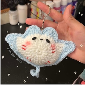 Stingray crochet keychain - stingray plushie, stingray, blue stingray crochet, stingray stuffed animal, cute gift, manta ray plushie, blue