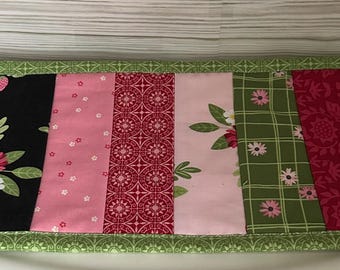 Green + Pink Floral Quilted Toilet Tank Topper, 6.7 in x15.2 in, Reversible, Jill Finley for Riley Blake fabric, Ready to Ship