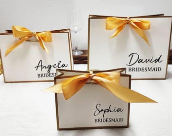 Personalized Bridesmaid Gift Bags, Bridal Party Gift Bag, Wedding Gift Bags, Thank You Gift Bags, Bachelorette Party Bag, Elegant Gift Bag