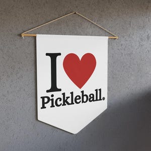 I Love Pickleball Pennant Pennant - Red Heart Paddle Wall Decor, Game Room Gift, Man Cave & Club Decore - Pickleball Lover Player Gift