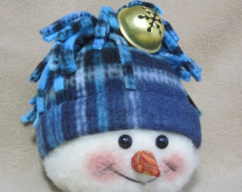 Snowman pattern:  "Frosty Belle" - #404