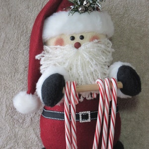 Santa pattern:  &quot;Santa Candy Cane Holder&quot; - #641