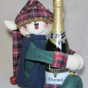 Elf pattern:  &quot;Elf Wine Hugger&quot; - #470