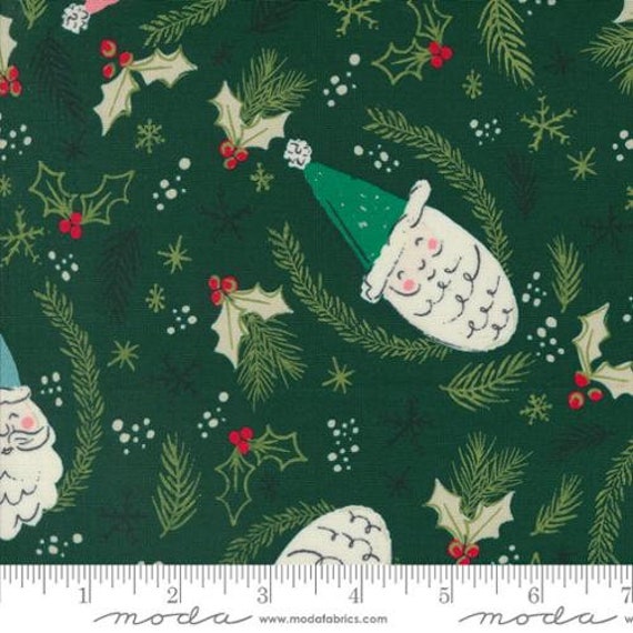 Wonderland: Jolly St Nick in Pine Wonderland: Jolly St Nick in Pine