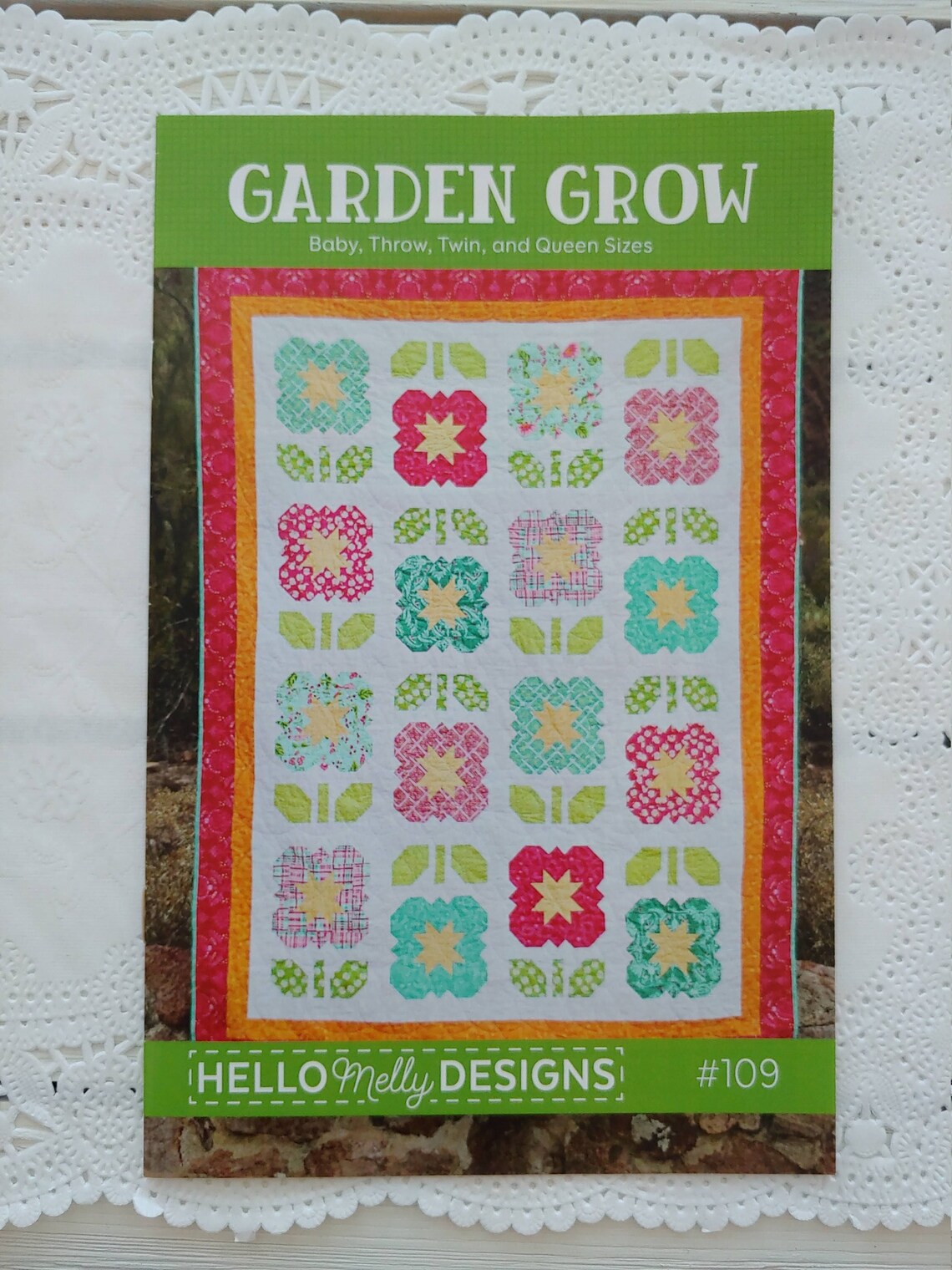 Garden Grow Quilt Pattern - Paper Pattern by Hello Melly Designs - Etsy