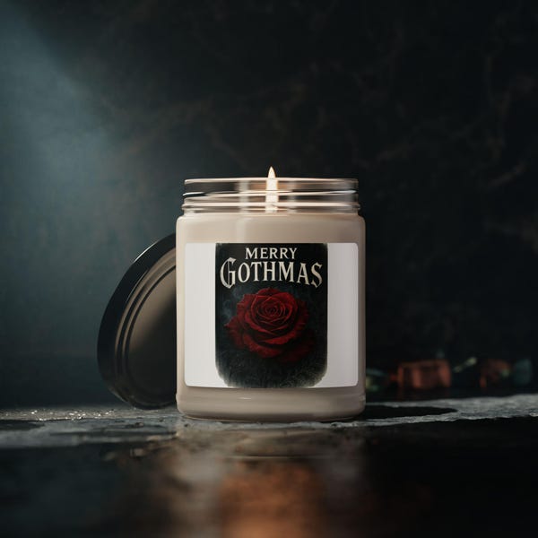 Candela profumata per le feste Merry Gothmas Soy Candle da 9 oz con rosa gotica