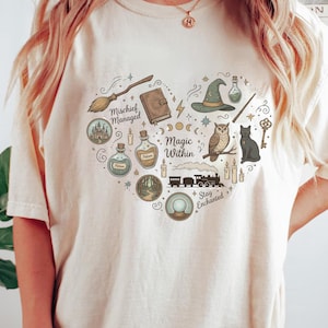 Camiseta Comfort Colors Wizard World: Camiseta con estampado de corazón de fantasía, regalo para fans de Harry Potter