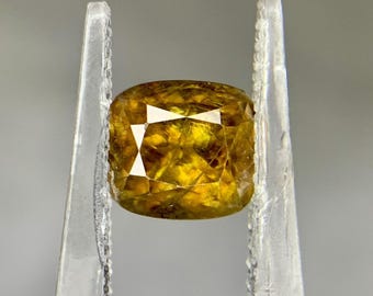 1.55 CT Beautiful Sphene Cushion Cut Natural Loose Stone for Jewelry Making Gift