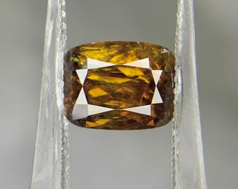 2.3 CT Beautiful Sphene Cushion Cut Natural Loose Stone for Jewelry Making Gift