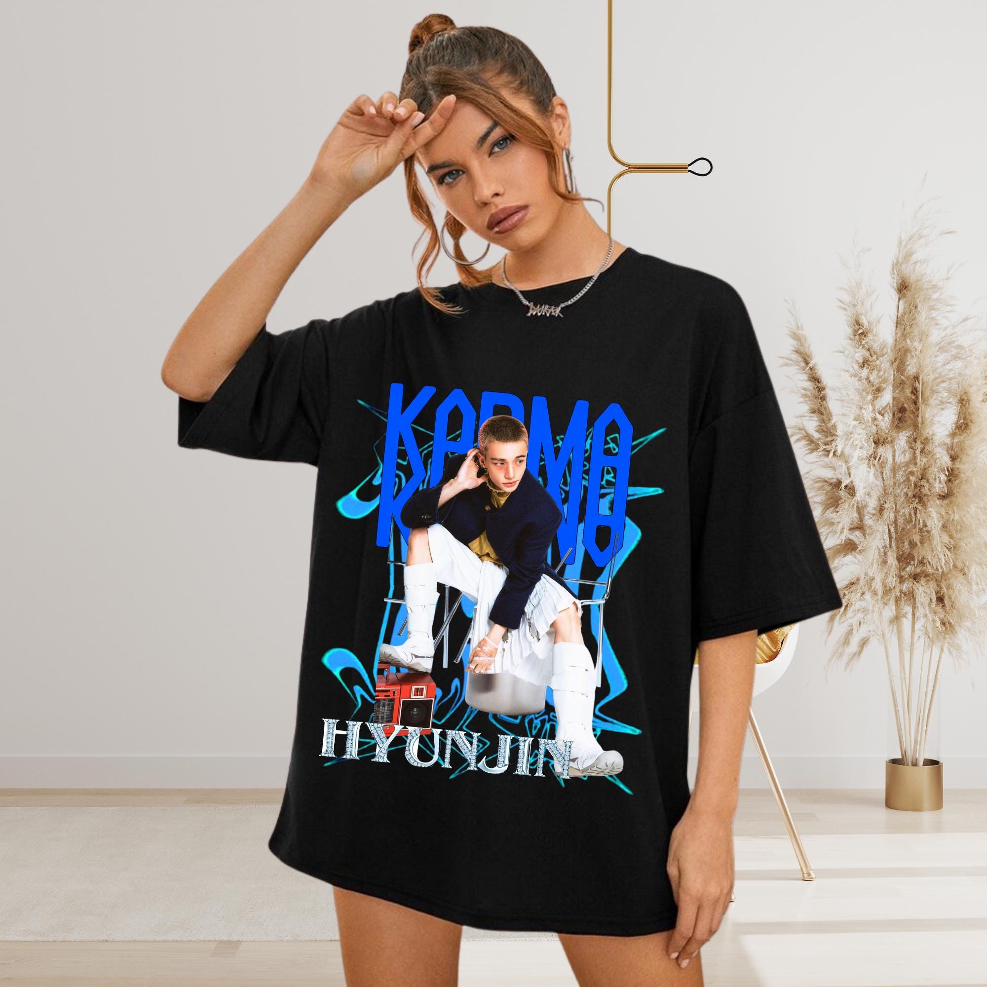 Hyunjin Shirt - Etsy