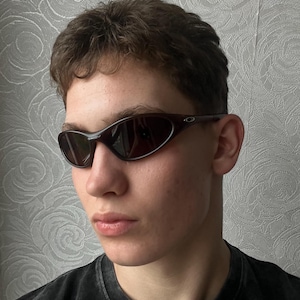 Oakley Minute 1.0 - Etsy